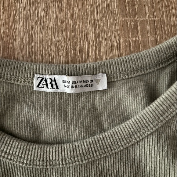 Zara Ribbed Tank Top - Picture 4 of 7